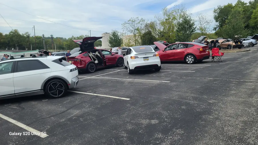 EVs lined up at the NDEM 2025 show in Ambler